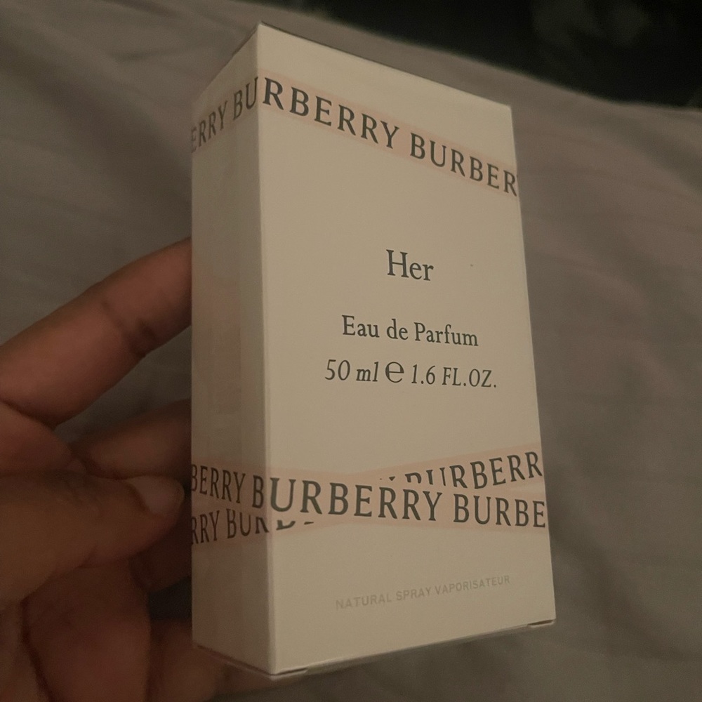 Burberry HER Eau de Parfum